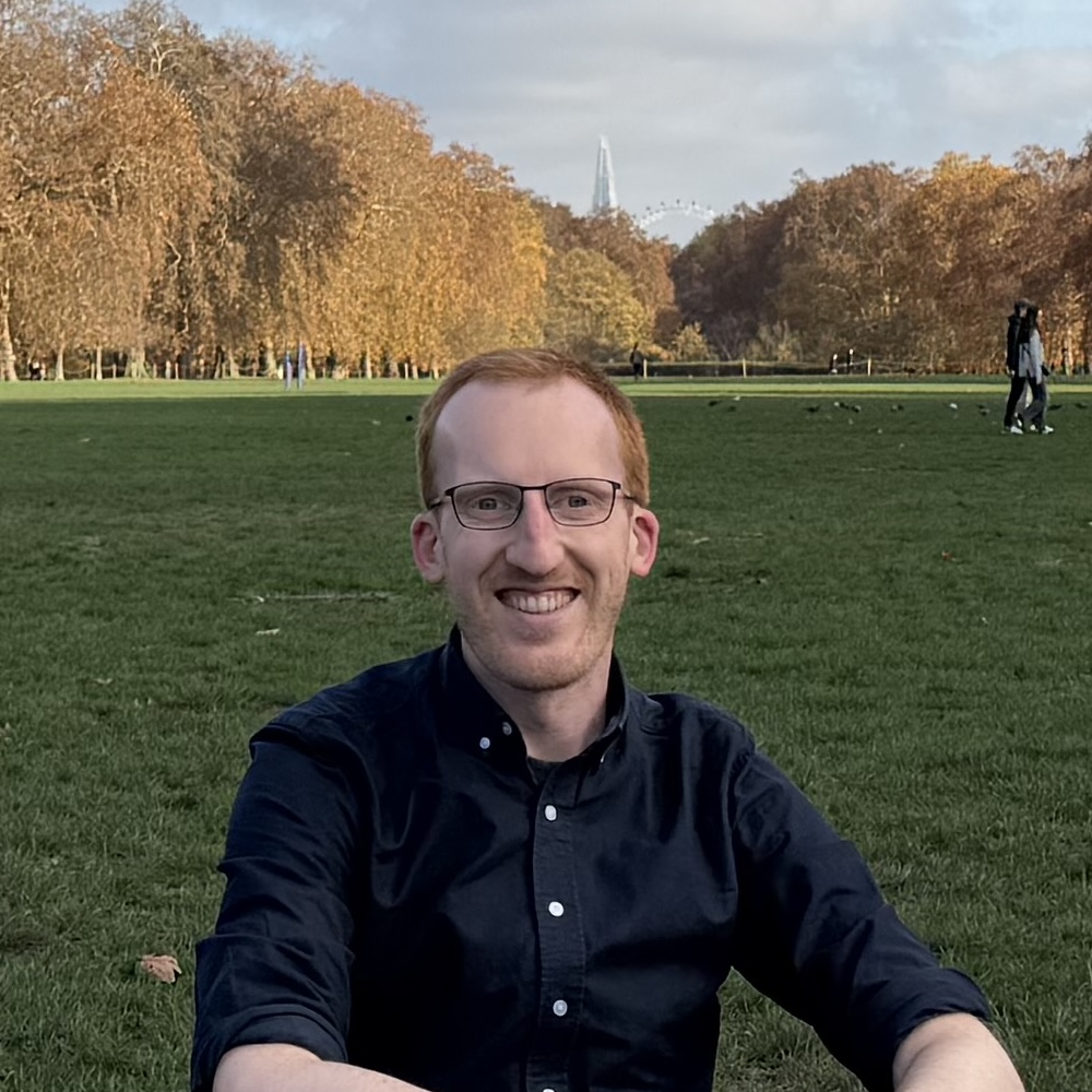 Headshot of Statistical Consultant Dr. Alexander Bauer